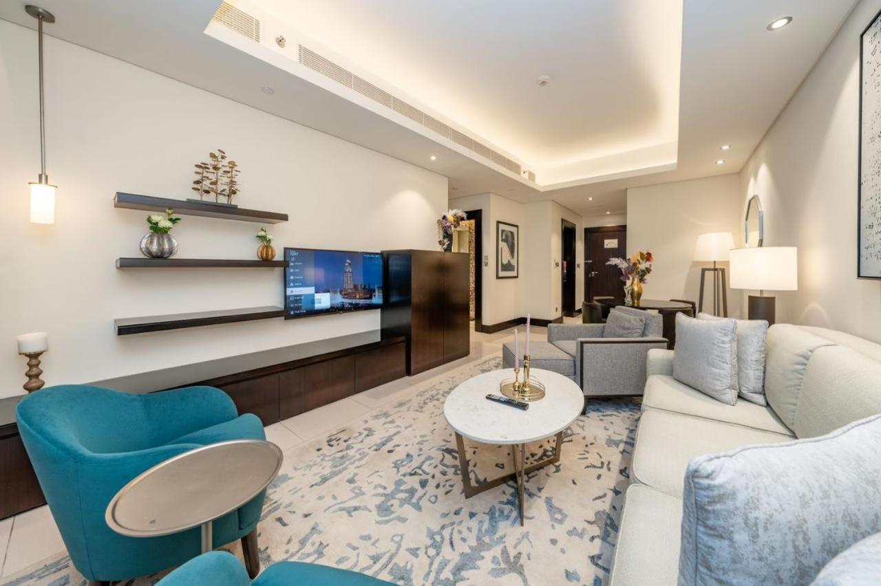 Opulent One Bedroom With Iconic Burj Khalifa View - Address Downtown Apartment Dubai
